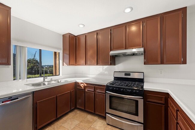 Building Photo - 10814 Riderwood Terrace