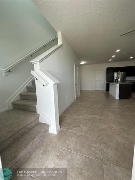 Building Photo - 4658 Longwood Lake Sq