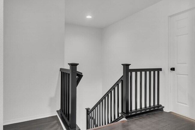 Building Photo - 15696 Pecan Ln