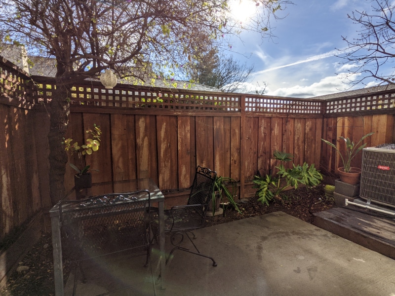 Building Photo - 328 W Sunnyoaks Ave