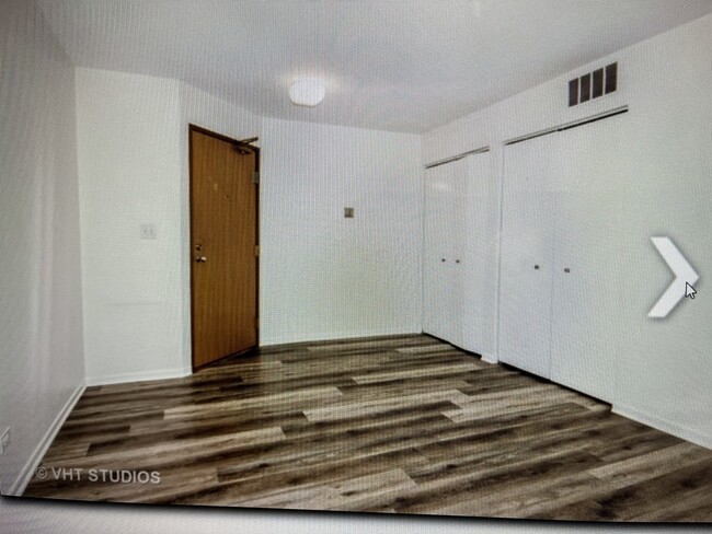 Building Photo - 20 Gant Cir