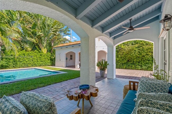 Building Photo - 375 Plymouth Rd