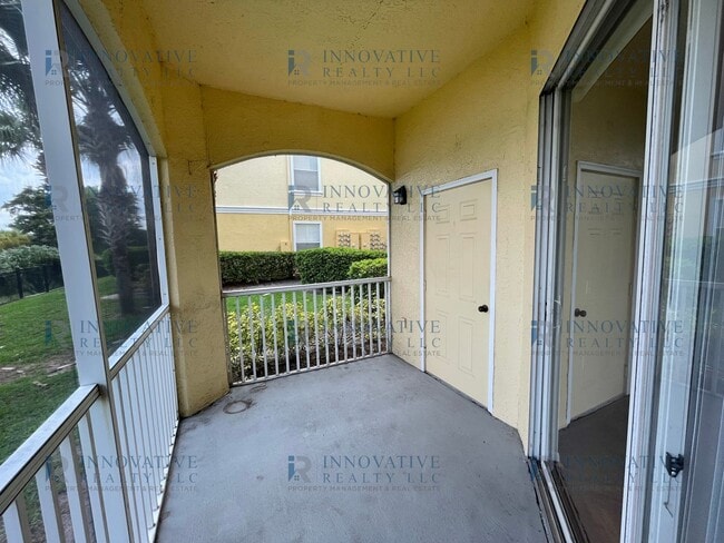 Building Photo - 2BR/2BA First Floor Condo in Visconti in M...