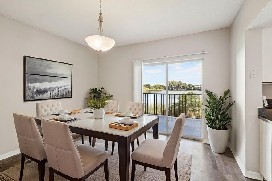 Building Photo - ARIUM Cypress Lakes