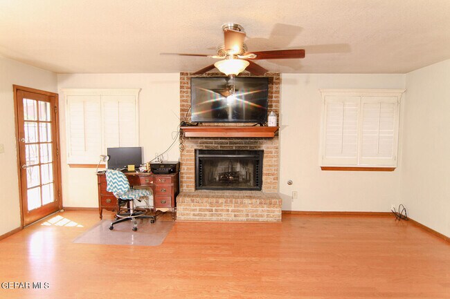 Building Photo - 11532 Tom Ulozas Dr