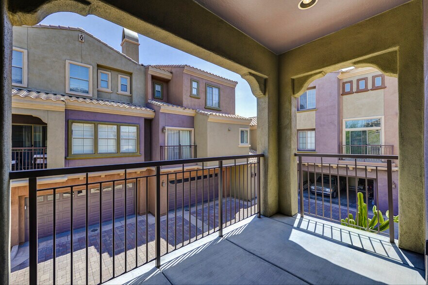 2nd Level - Patio - 3935 E Rough Rider Rd