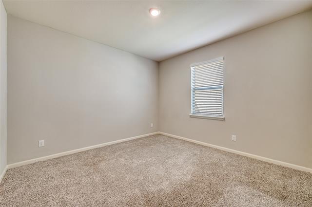 Building Photo - 421 Harbor Oaks Dr