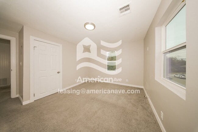 Building Photo - 3119 Pioneer Ave