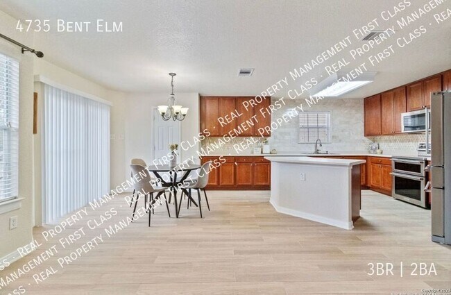 Building Photo - 4735 Bent Elm