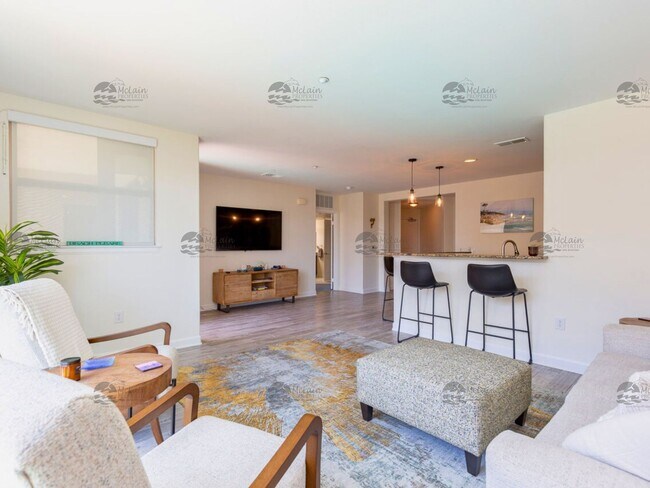 Building Photo - Coastal Luxury Living - 2BR/2BA Condo - Oc...
