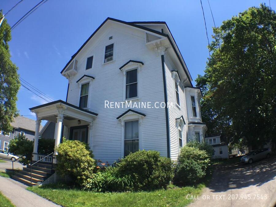 Building Photo - 269 French St