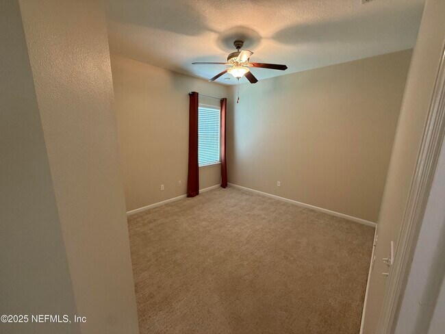 Building Photo - 5955 Wind Cave Ln