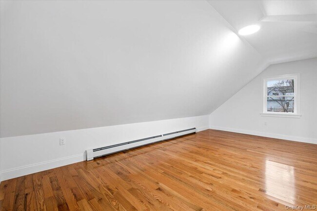 Building Photo - 66 Secor Rd