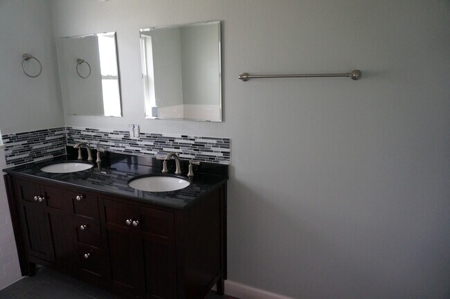 Bathroom - 3911 Hargill Drive