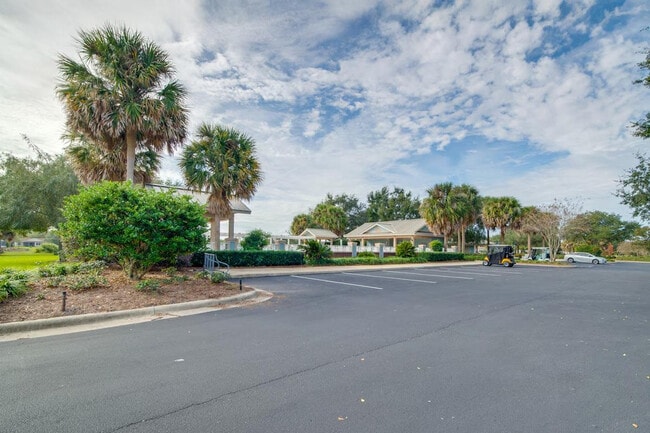 Building Photo - 2242 Braxton St