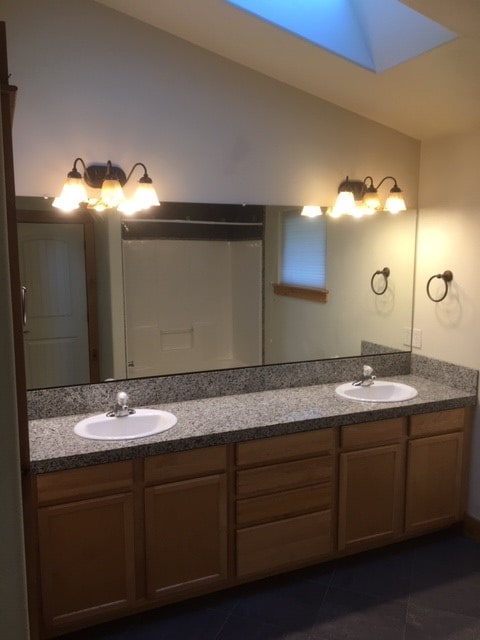 Building Photo - 61386 Merriewood Ct
