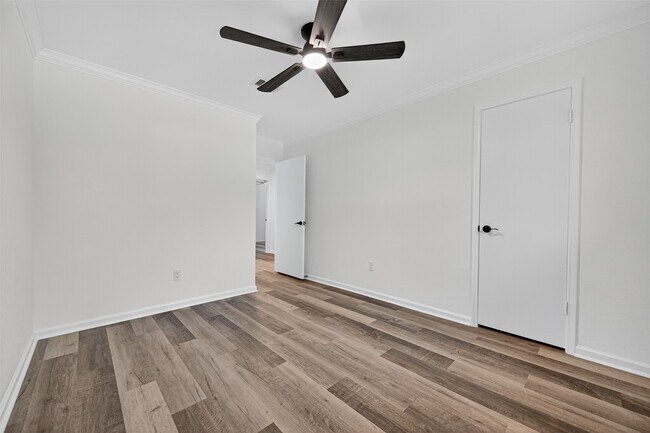 Building Photo - 17418 Largs Cir