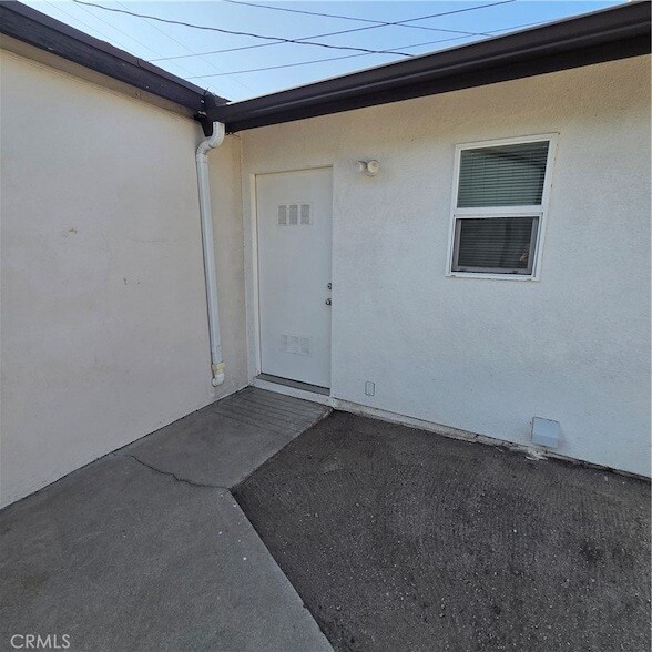 Building Photo - 8371 Bennett Ave