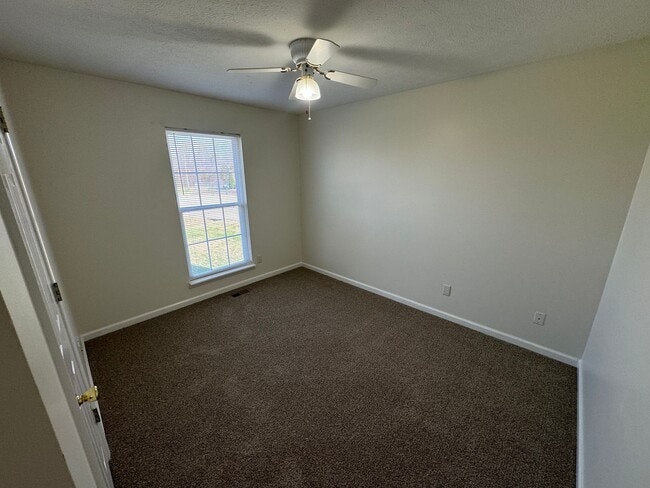 Building Photo - Ranch style 3 Bedroom and 2 Full Baths Home