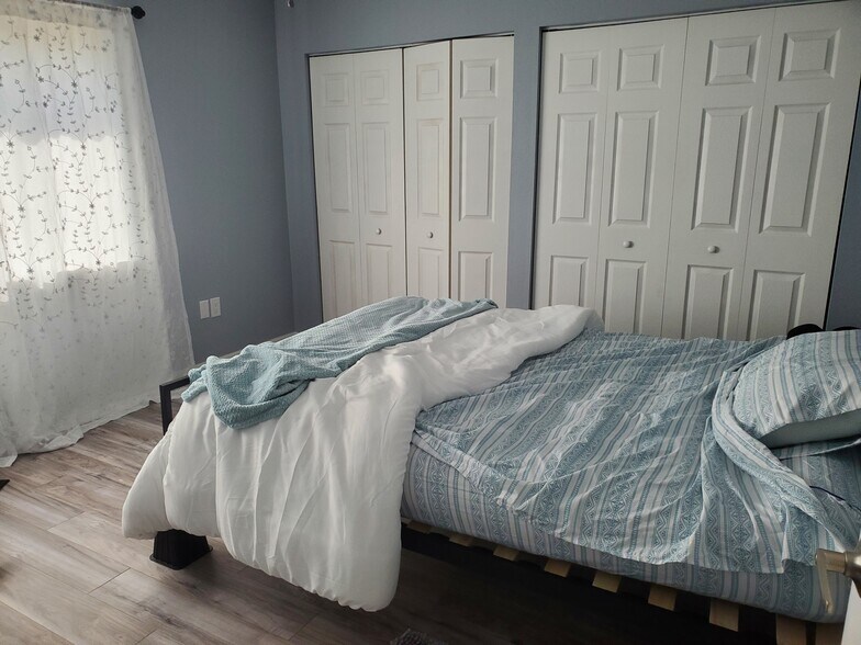 Building Photo - 3820 Blue Stone Way