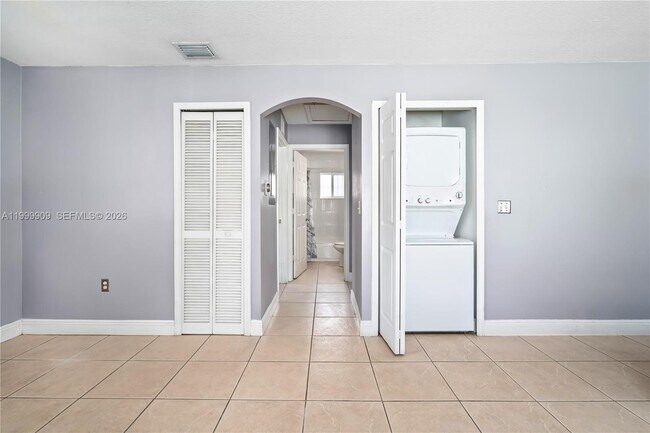 Building Photo - 760 NW 80th St