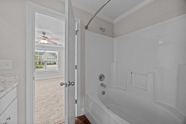 Building Photo - 2400 Camille Dr