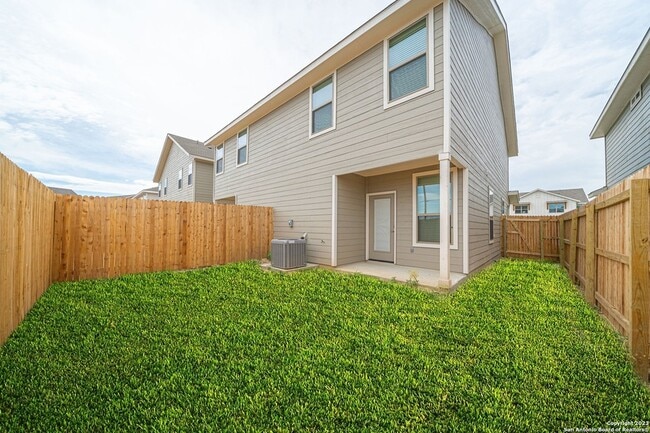 Building Photo - 13513 Tulipwood Nook