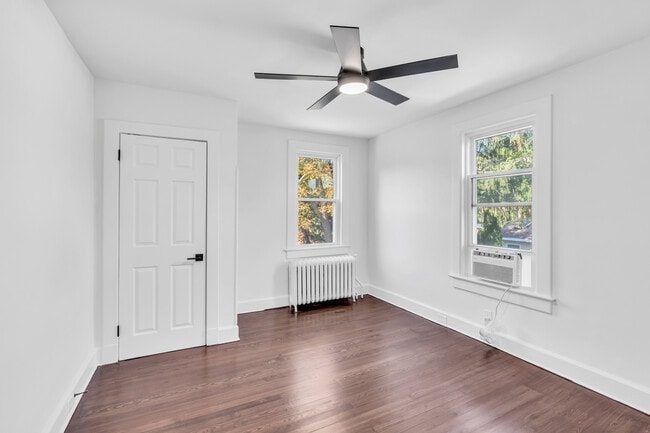 Building Photo - 298 Liberty St