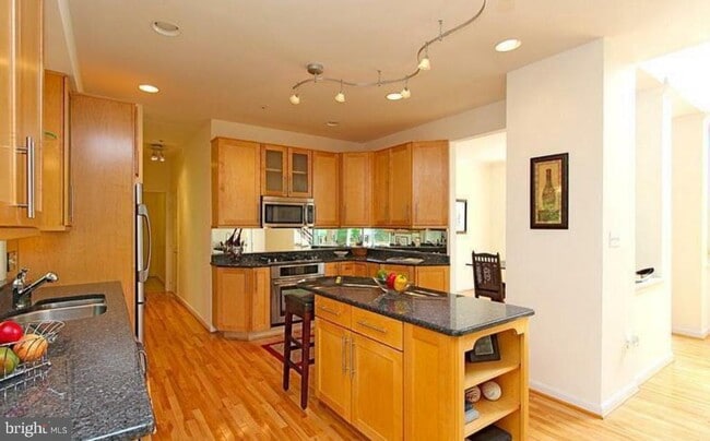 Building Photo - 713 Bonnie Meadow Ln