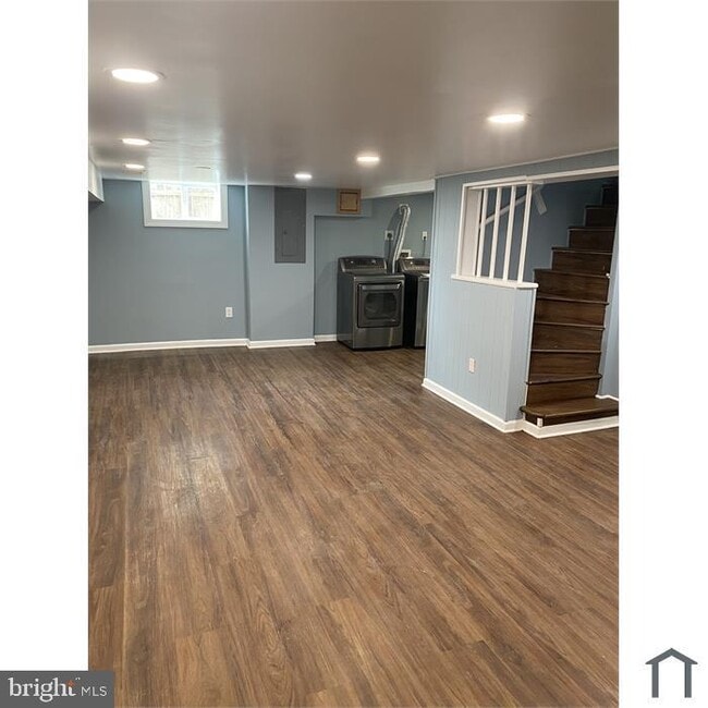 Building Photo - 3012 Alabama Ave SE