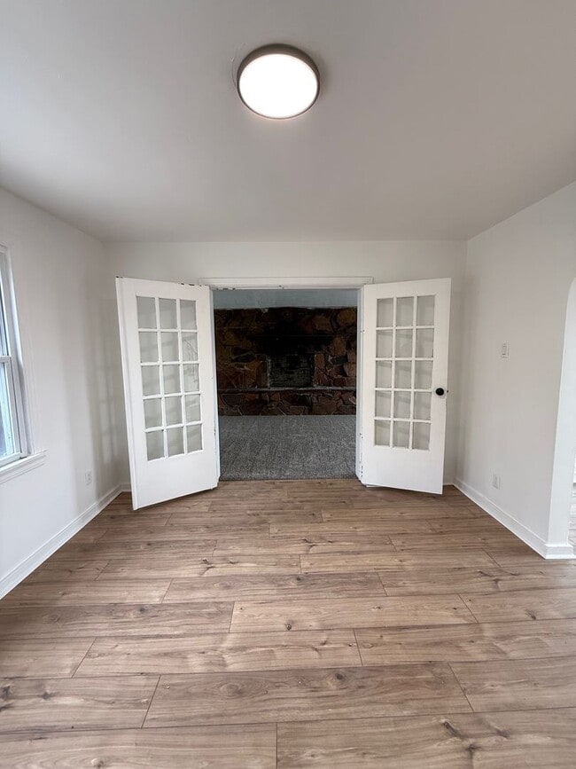 Building Photo - Newly Renovated 3 Bedroom in Swissvale- Spacious Single Family Home!