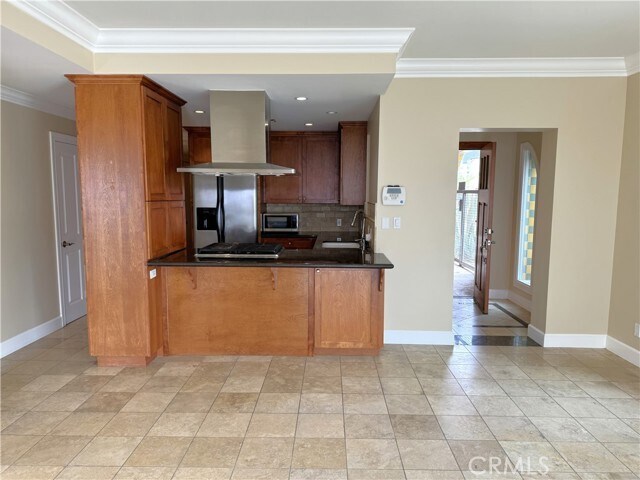 Building Photo - 4510 Seashore Dr