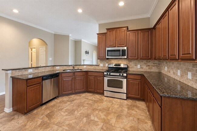Building Photo - 42 Black Swan Ct