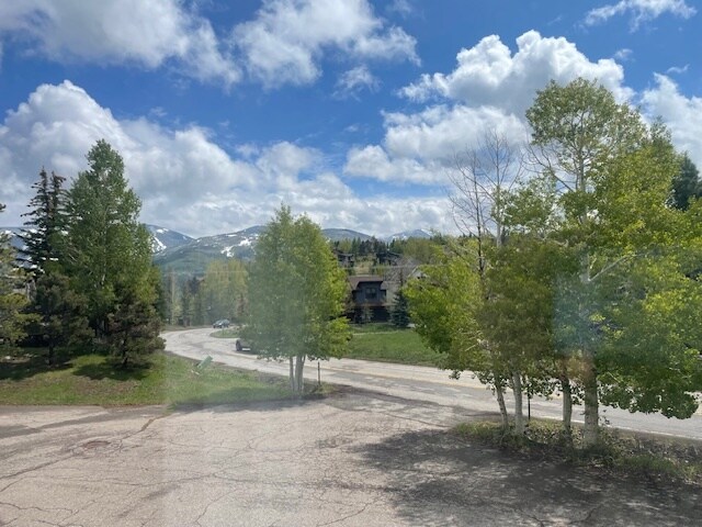 Primary Photo - 3000 Wildridge Rd
