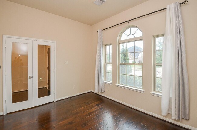 Building Photo - 19634 Travis Cannon Ln