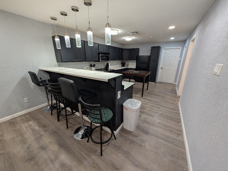 Building Photo - 511 Goliad St