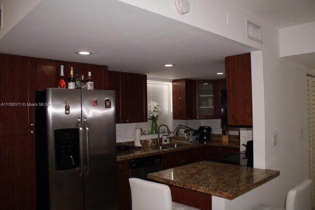 Building Photo - 1221 SW 122nd Ave