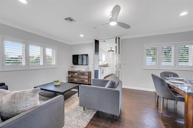 Building Photo - 1401 S Ocean Dr