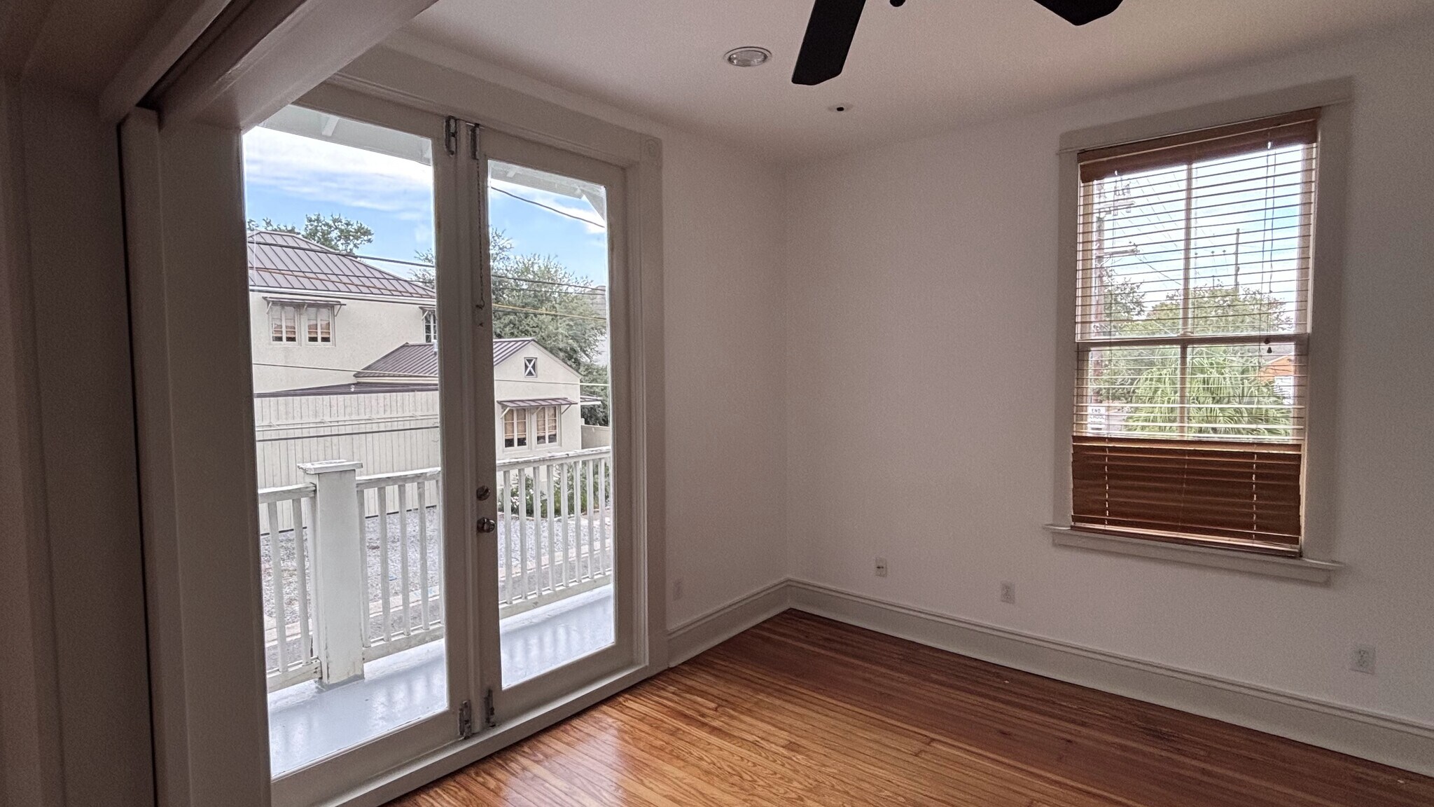 Building Photo - 4026 Chestnut St