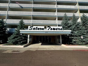 Building Photo - 900 Saturn Dr