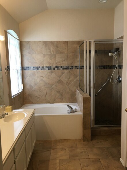 Building Photo - 17900 Worley Dr