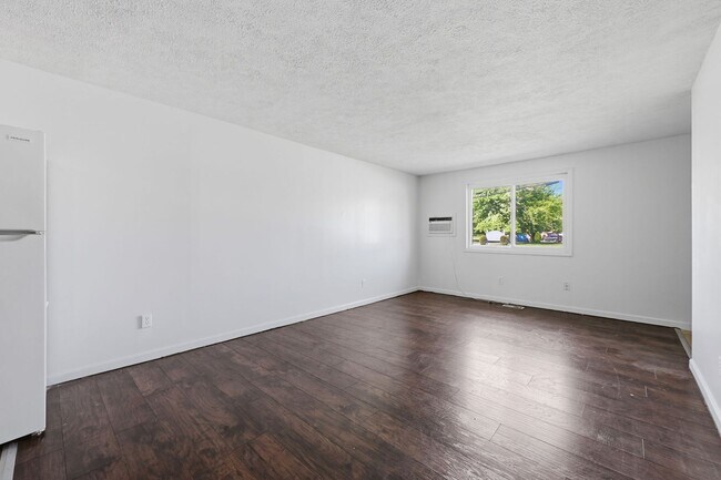 Building Photo - 3113-3115 Fulmer Road