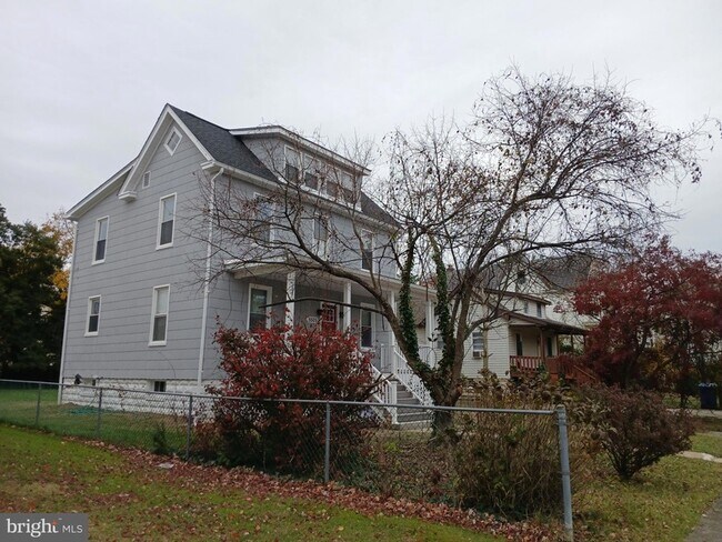 Building Photo - 5505 Tramore Rd