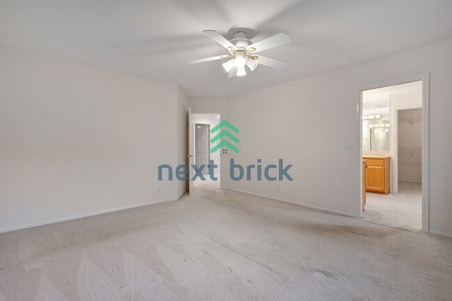 Building Photo - Lovely 4-bedroom + bonus room, 2.5-bath cul-de-sac home