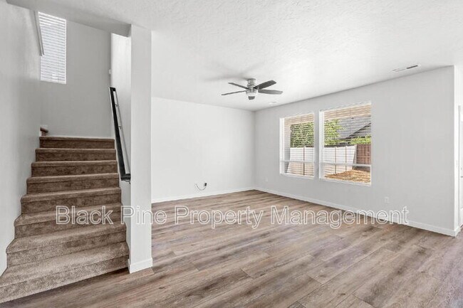 Building Photo - 4443 W Sunny Cove St