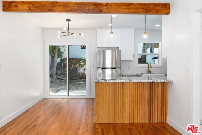 Building Photo - 1942 Chickasaw Ave