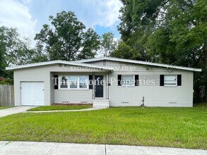 Building Photo - 3390 Jacqueline Dr