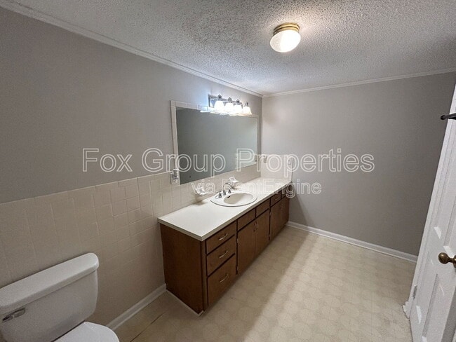 Building Photo - 579 Old Speedway Dr NW