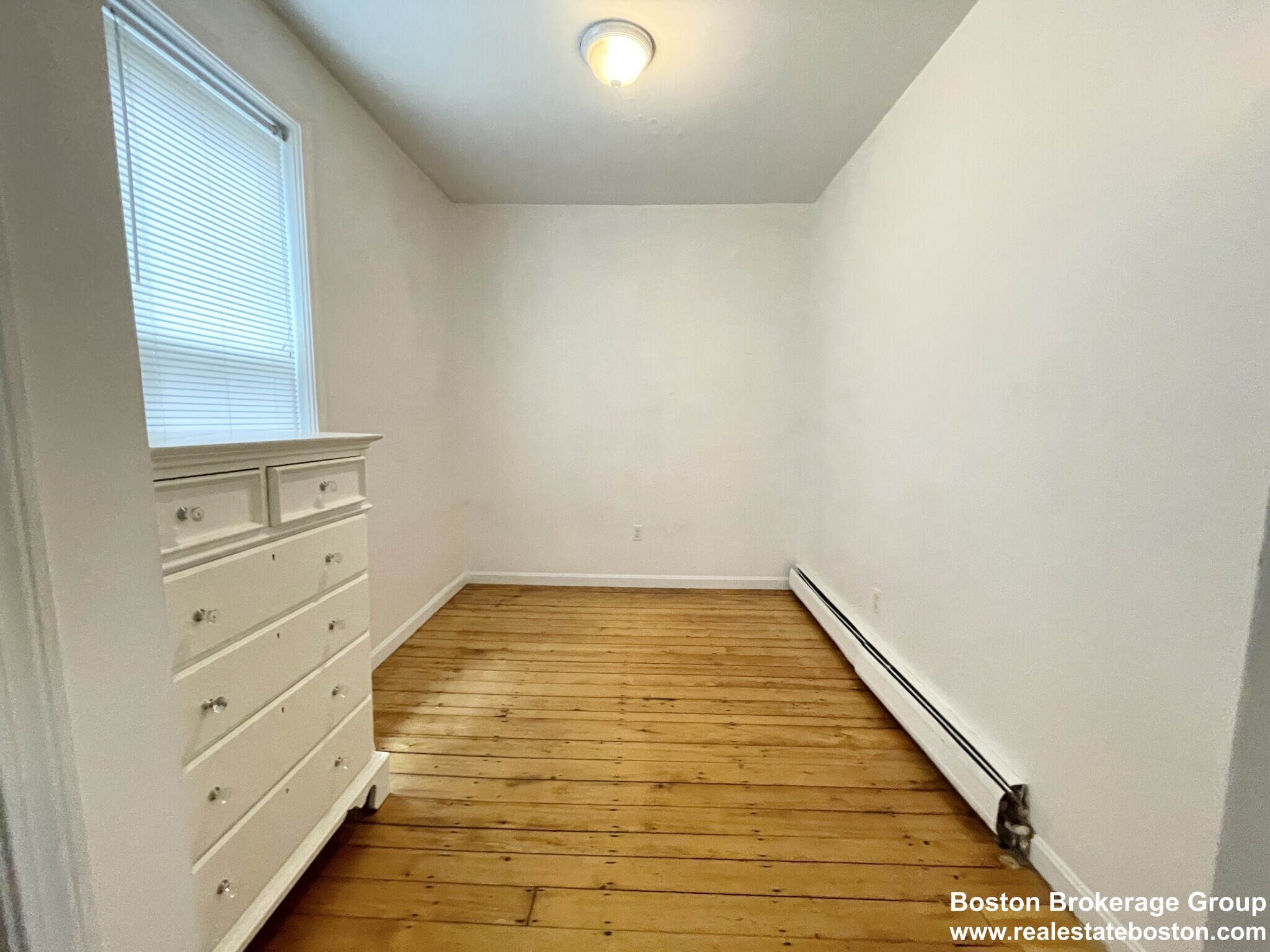 Building Photo - 56 Delle Ave