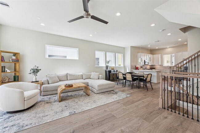 Primary Photo - 3051 Hicks St